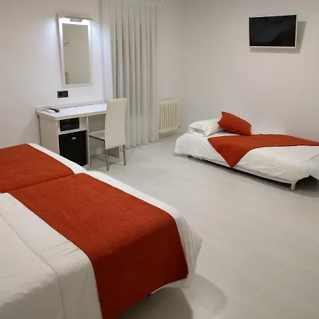 Emperatriz I Hotell 3*