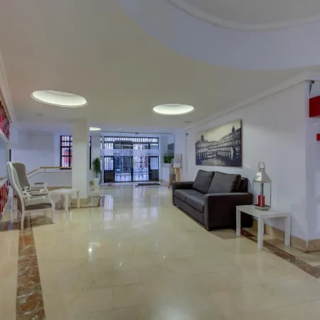 Emperatriz I Hotel 3*