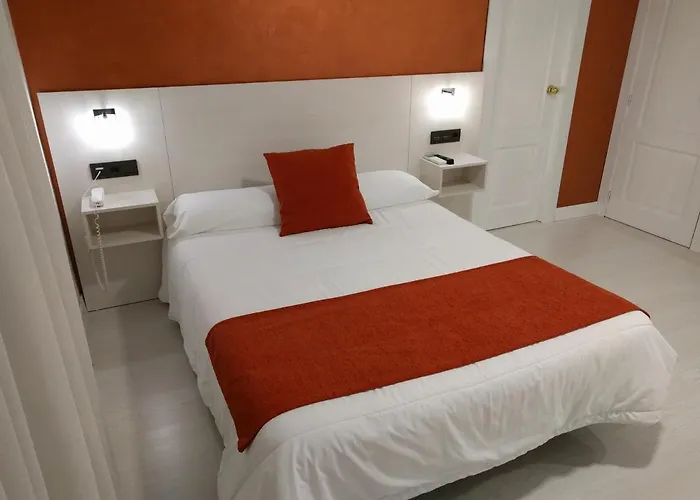 Emperatriz I Hotel 3*