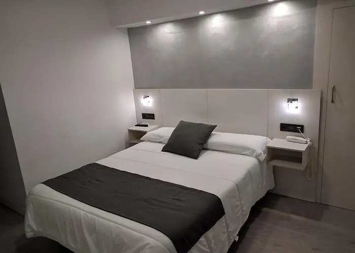 Emperatriz I 酒店 3*