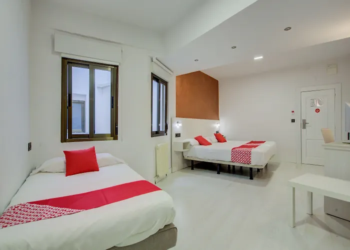 Emperatriz I 酒店 3*