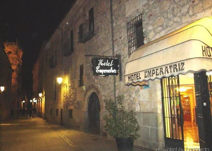 Emperatriz I 酒店 3*